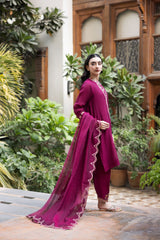 Color -  Magenta